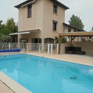 https://gites-de-frans.hotels-rhonealpes.com